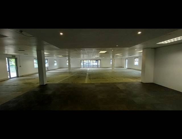 406M² OFFICE TO LET IN WOODMEAD